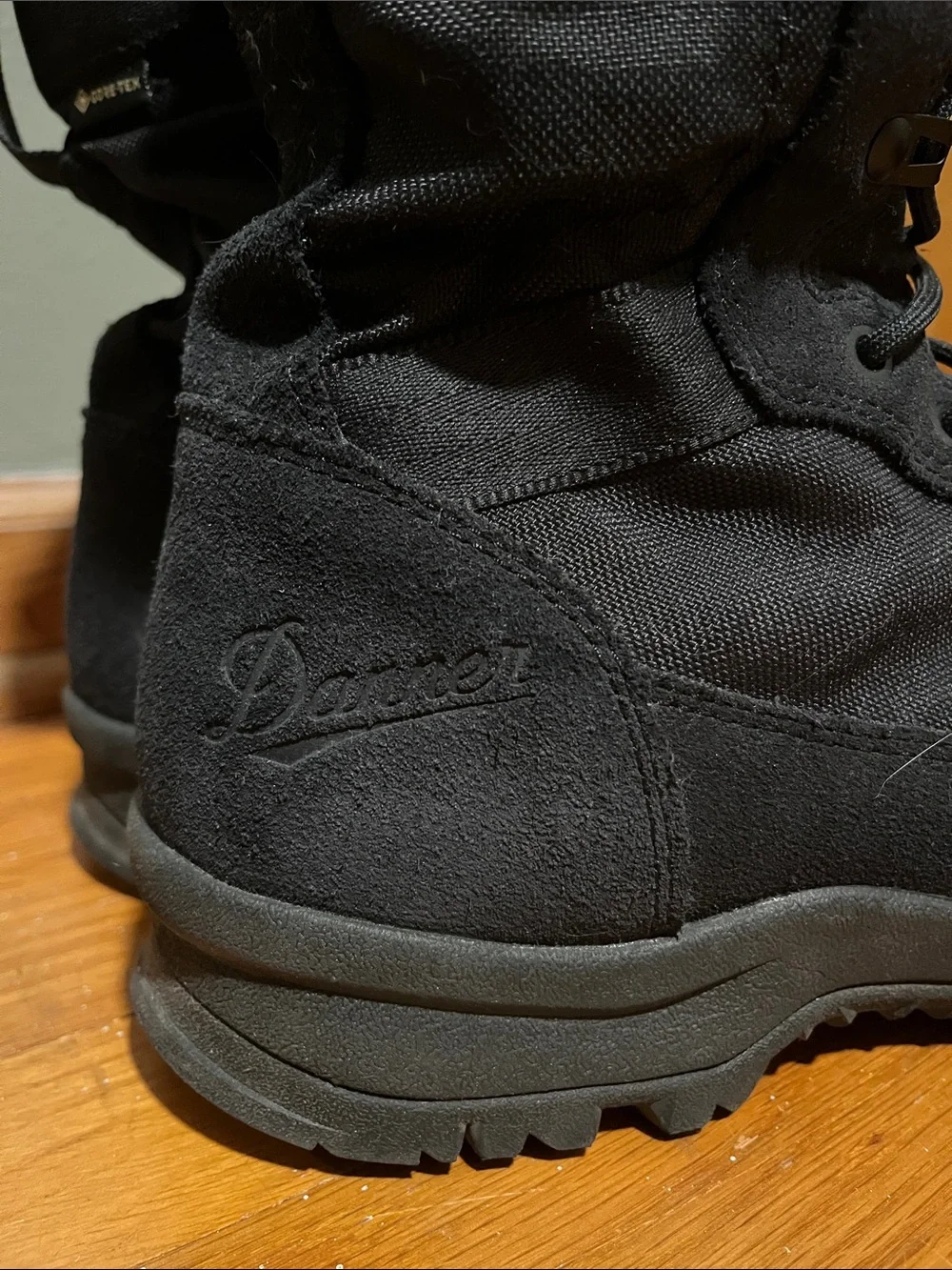 Danner Mens Tanicus 007 Men's Black Lace-Up Tactical Boots No Time to Die 11